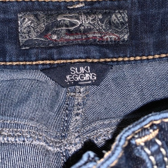 Silver Jeans - Picture 2 of 3